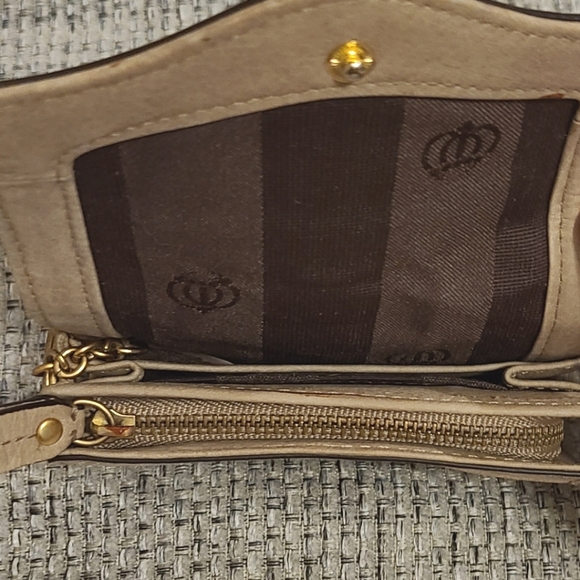 Vintage Juicy Couture Tan Leather Lock and Key Wallet - Picture 5 of 8